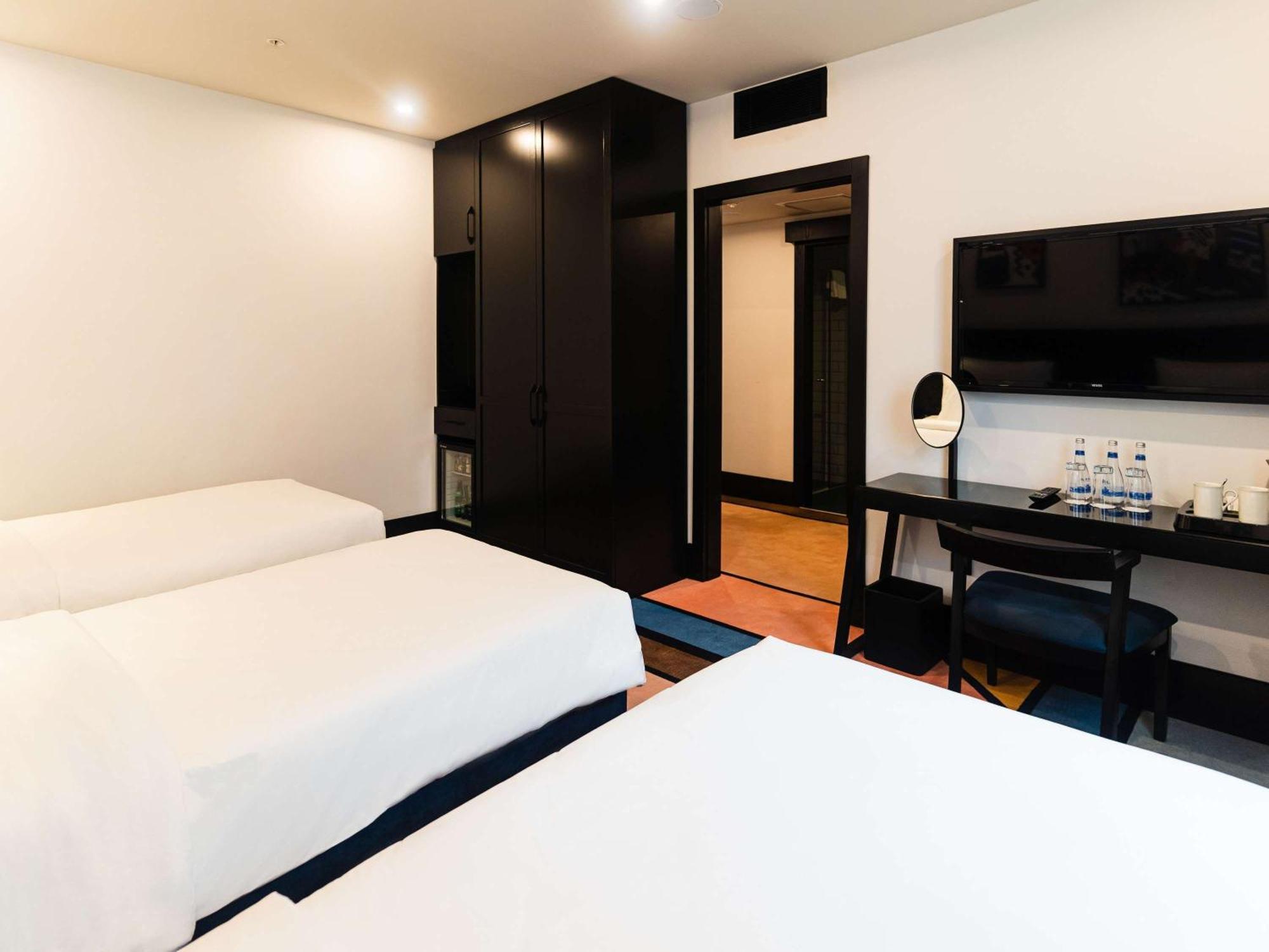 Mercure Baku City Exterior photo
