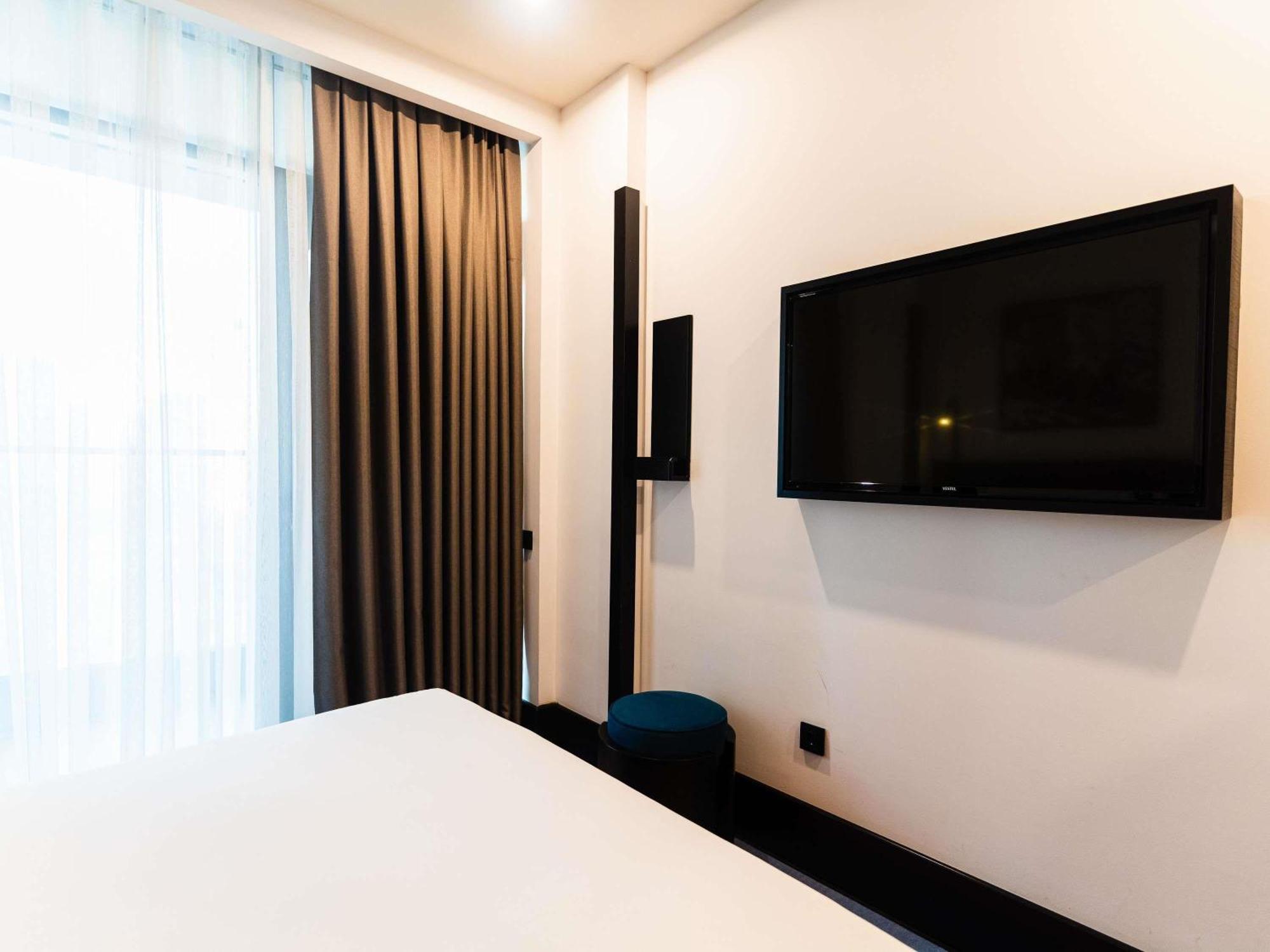 Mercure Baku City Exterior photo